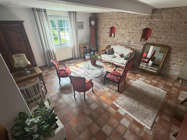 Achat - Maison Saint-Martin-Belle-Roche 71118 6 pièces 137 m 2 3670 m 2