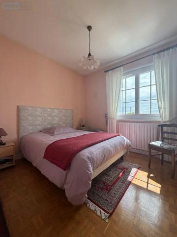 Achat - Maison Saint-Martin-Belle-Roche 71118 6 pièces 137 m 2 3670 m 2