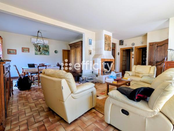 Maison 7 pièces - 140 m²