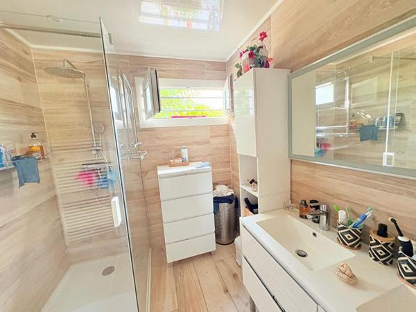 EXCLUSIIVITE Maison de plain pieds 98 m2 3 chambres