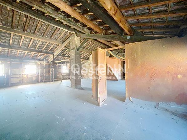 IMMEUBLE - 600M2 - LOCAUX - CENTRE VILLE - VALLAURIS