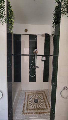 Appartement Toulon de 2 pièce(s de 45.40 m² avec Terrasse vue dégagée Libre 1er septembre 2026