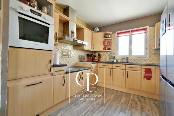 Maison à vendre 4 pièces VITROLLES (13)