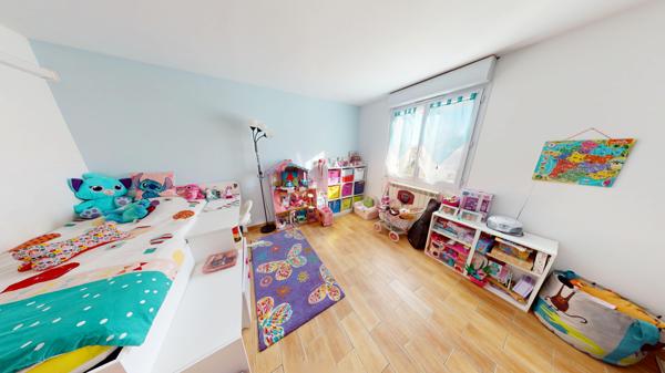 Frontignan (34110) Maison de ville Atypique T5, Jardin. FRONTIGNAN