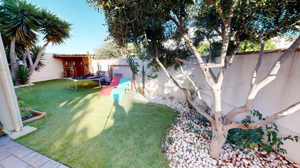 Frontignan (34110) Maison de ville Atypique T5, Jardin. FRONTIGNAN