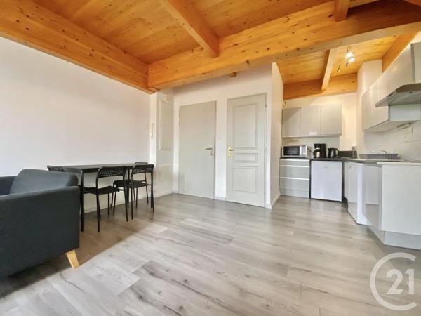 Appartement T3 à vendre  3 pièces - 70,62 m 2   LE PONT DE BEAUVOISIN  - 38