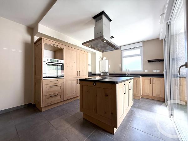 Appartement T3 à vendre  3 pièces - 70,62 m 2   LE PONT DE BEAUVOISIN  - 38