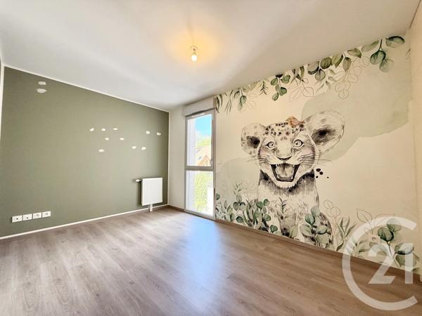 Appartement T3 à vendre  3 pièces - 70,62 m 2   LE PONT DE BEAUVOISIN  - 38