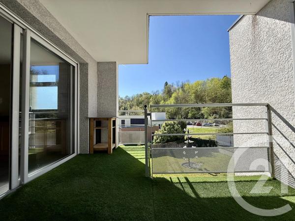 Appartement T3 à vendre  3 pièces - 70,62 m 2   LE PONT DE BEAUVOISIN  - 38