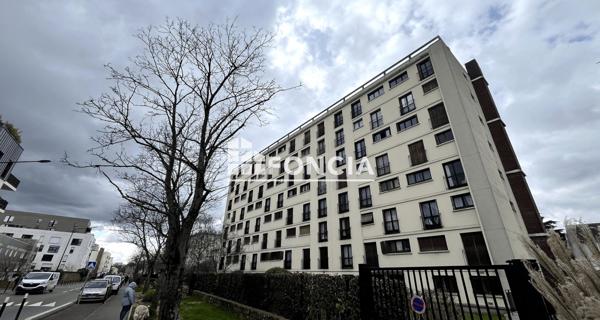 À vendre Parking 4.84 m² - Villejuif 94800