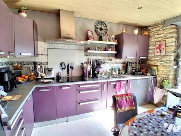 MAISON EQUEURDREVILLE 5 CHAMBRES + GARAGE + JARDIN