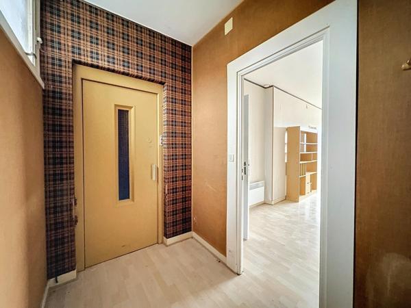 immeuble à rénover, rue de l'ile