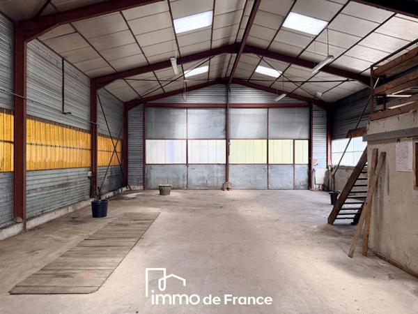 Bureau à vendre à Cassagnes-Bégonhès (12120)