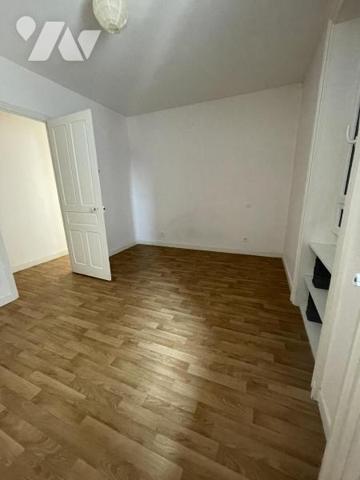 A VENDRE VANNES 56 Maison avec jardinet et garage quartier de la gare