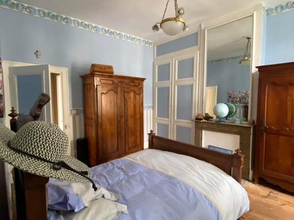 MAISON BOURGEOISE DE 410 m2