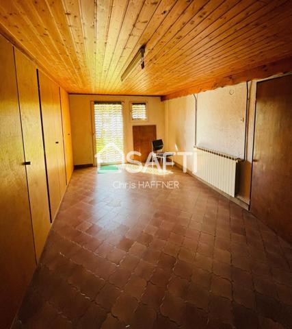 Maison mitoyenne d'environ 145m² pleine de potentiel