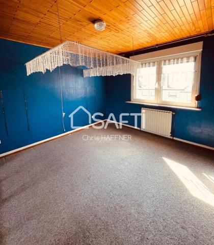 Maison mitoyenne d'environ 145m² pleine de potentiel