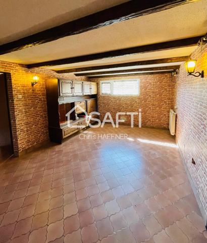 Maison mitoyenne d'environ 145m² pleine de potentiel