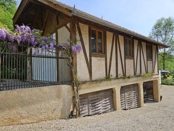 ASTAFFORT : L'Âme du Moyen-Âge au fil de l'eau : Ancien Moulin d'Exception 230 m²