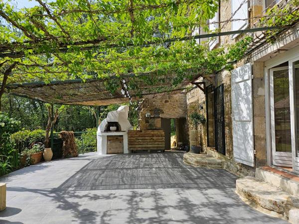 ASTAFFORT : L'Âme du Moyen-Âge au fil de l'eau : Ancien Moulin d'Exception 230 m²