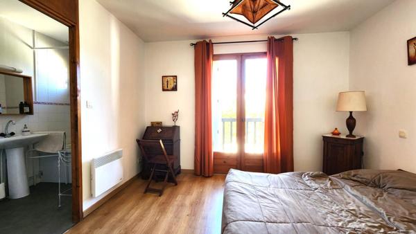 ENSEMBLE IMMOBILIER 443m² - Grange 200m² - TERRAIN 1291m²