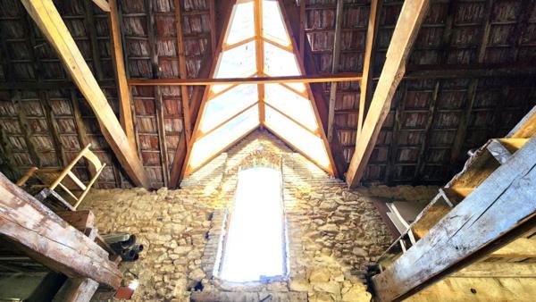 ENSEMBLE IMMOBILIER 443m² - Grange 200m² - TERRAIN 1291m²