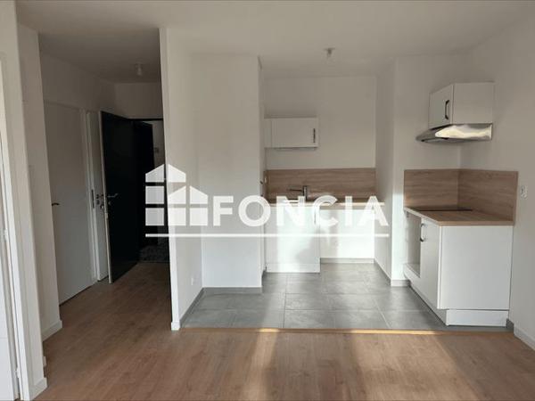 Location Appartement 2 pièces 40.49 m² - 53 ROUTE D'ORLEANS - A205 La Chapelle Saint Mesmin 45380