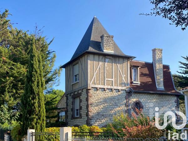 Demeure 9 pièces de 261 m² à La Tremblade (17390)