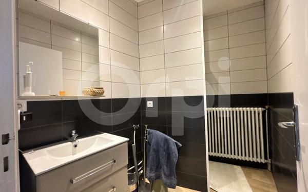 Appartement à louer    2 pièces •  Allassac