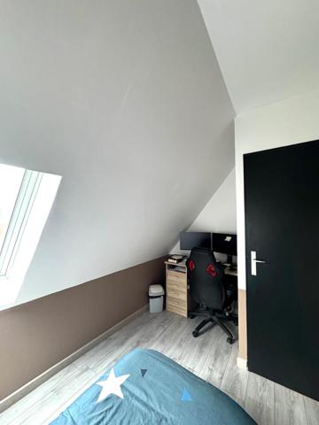 Coup de cœur au calme, proche commodités !