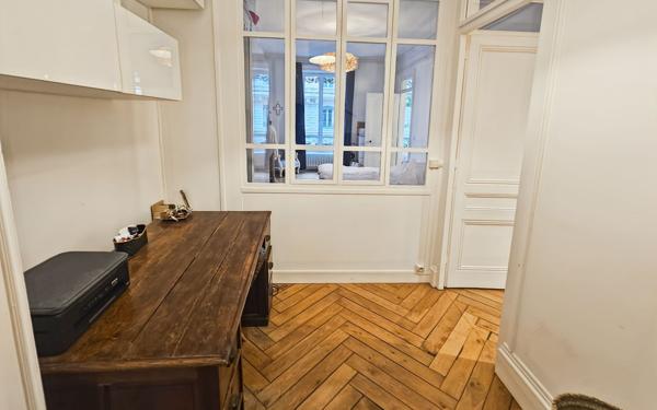 Appartement à vendre    4 pièces • 109,38 m2 Lyon 3