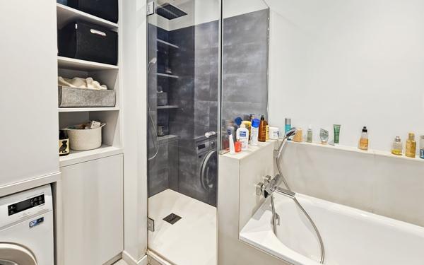 Appartement à vendre    4 pièces • 109,38 m2 Lyon 3