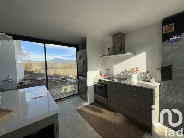 Maison d’architecte 5 pièces de 140 m² à Roussillon (84220)