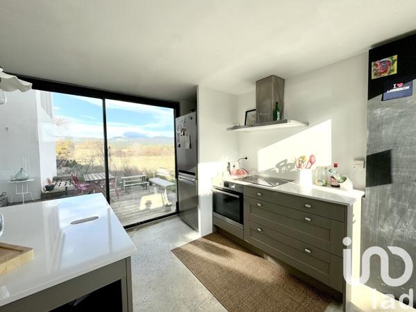 Maison d’architecte 5 pièces de 140 m² à Roussillon (84220)