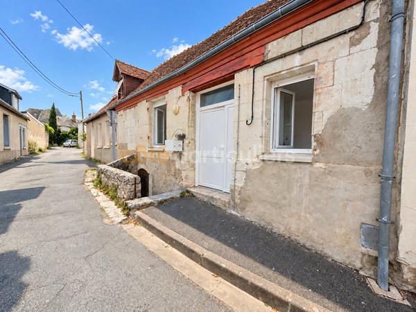 Vente
                Maison70 m² - 3 Pièces -
                    BLERE (37150)