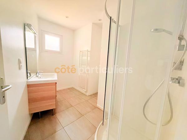 Vente
                Maison70 m² - 3 Pièces -
                    BLERE (37150)