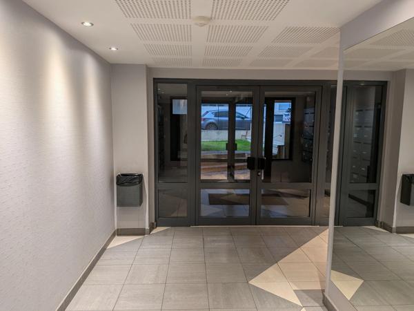 Appartement à vendre T2 avec balcon et parking sécurisé