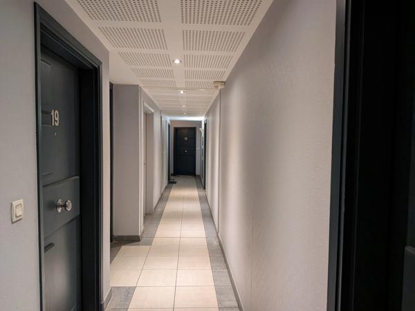 Appartement à vendre T2 avec balcon et parking sécurisé