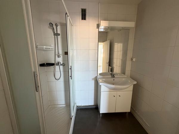 Appartement Balaruc Les Bains 4 pièces d'environ 86m2