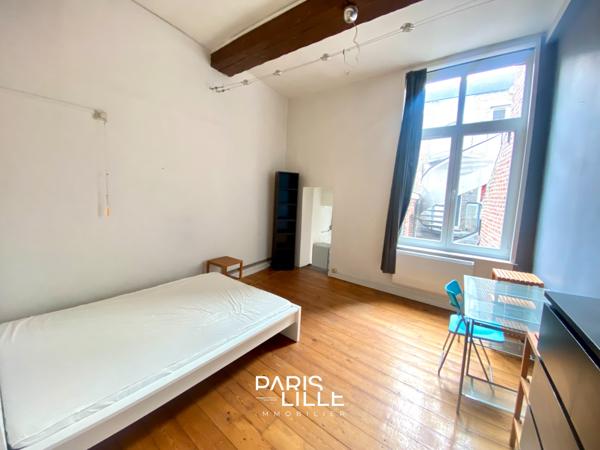 Vieux Lille grand studio proche Louise de Bettignies
