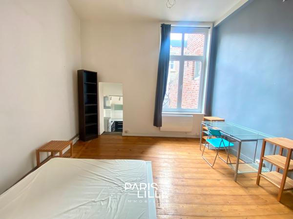Vieux Lille grand studio proche Louise de Bettignies