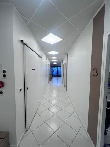 Local commercial Mouans Sartoux 95 m2 - MOUANS SARTOUX