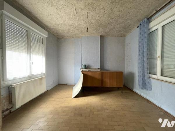 MAILLY-MAILLET - Maison à rénover