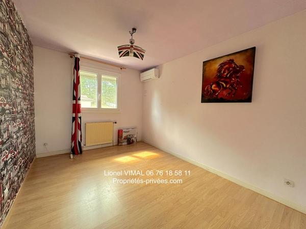Maison 8 pièces 258 m2 avec piscine sur terrain clos 2600 m2