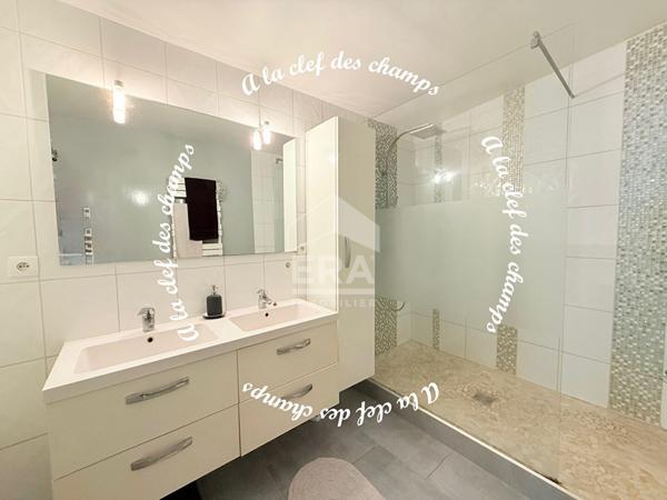 Maison Villiers Le Bâcle 6 pièce(s) 174 m2