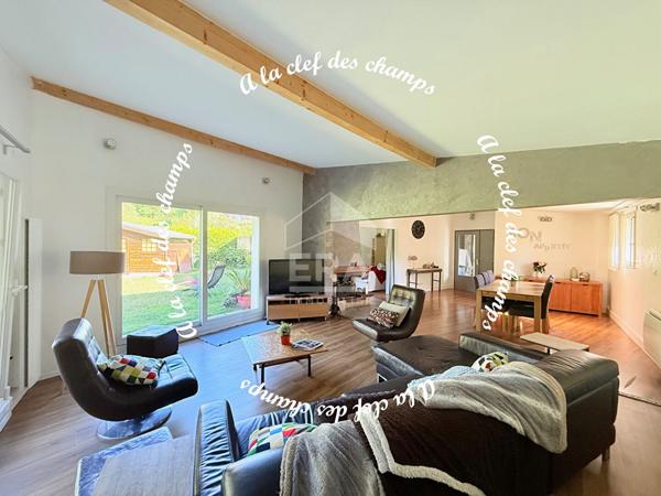 Maison Villiers Le Bâcle 6 pièce(s) 174 m2