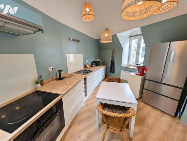 PORT DE PERROS-GUIREC – ENSEMBLE IMMOBILIER DE CARACTÈRE AVEC GARAGE ET JARDINET PAVÉ