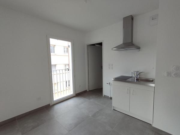 Appartement  1 pièce MARSEILLE 13006
