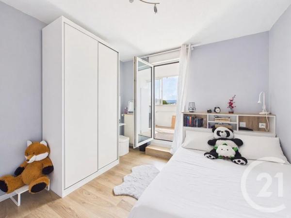 Appartement Duplex à vendre  5 pièces - 103,12 m 2   LA GARDE  - 83