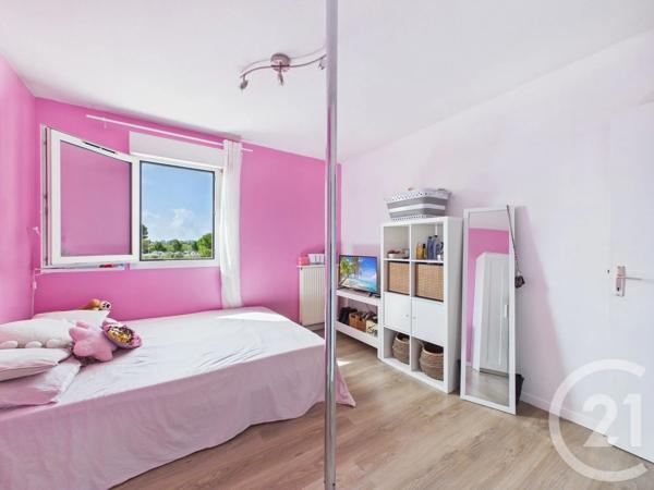 Appartement Duplex à vendre  5 pièces - 103,12 m 2   LA GARDE  - 83